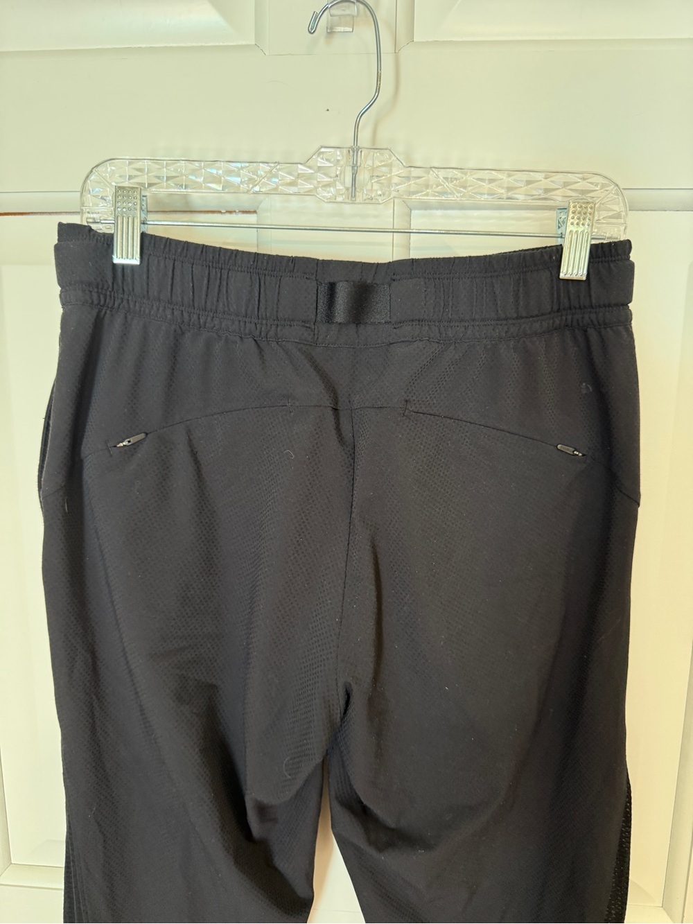 Athleta Quest Jogger Black Size 6 Lightweight Travel Hiking Pants 25410 - Picture 8 of 16